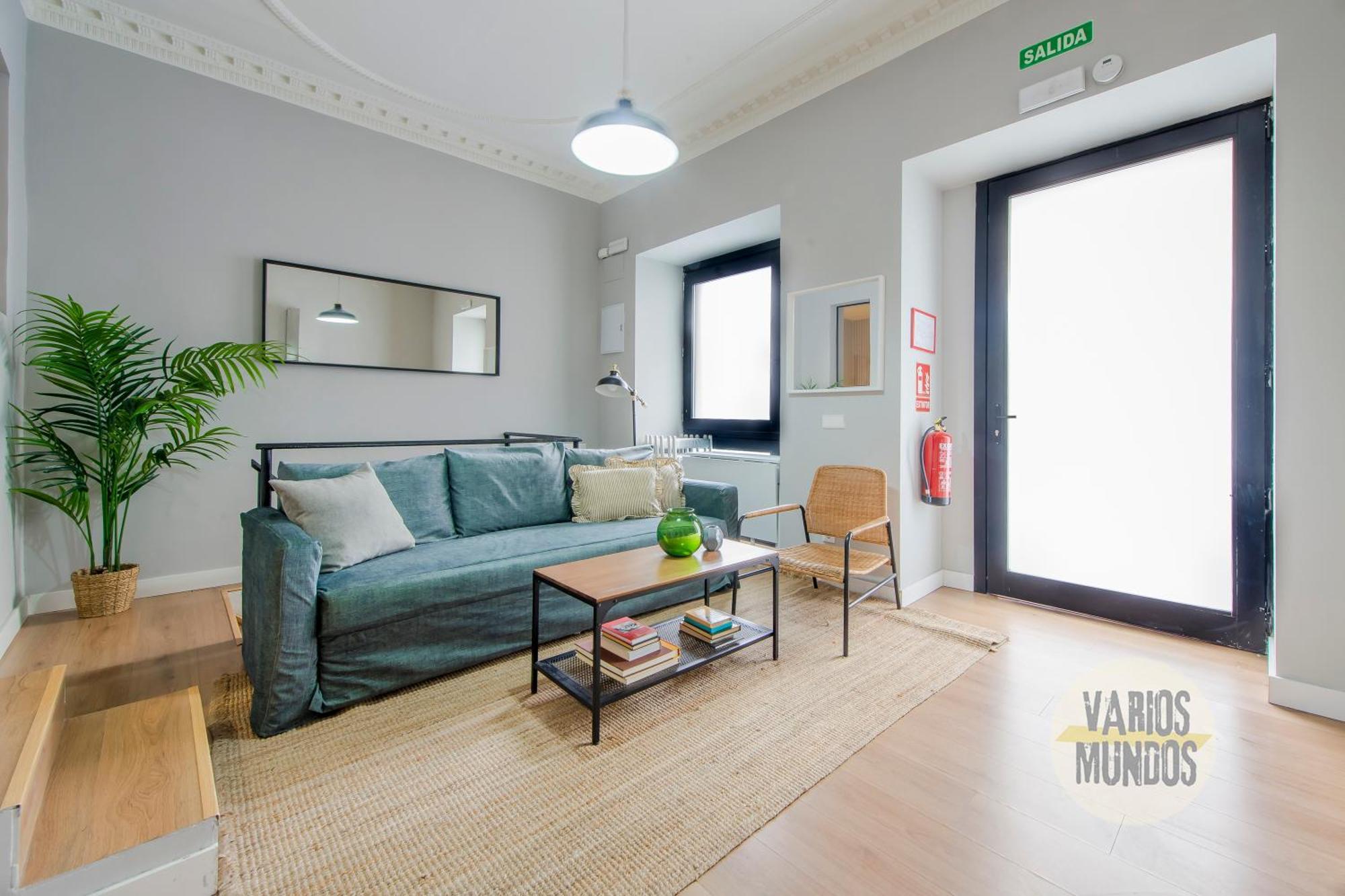 Modern & Cool Interior Design A 20 Metros Del Retiro E1 Appartamento Madrid